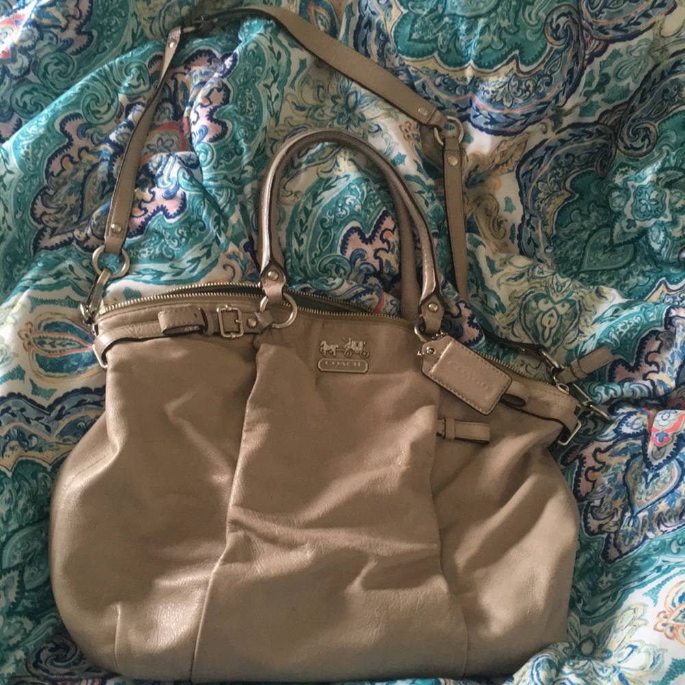 Coach messenger purse